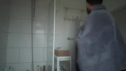 currocll online show from November 2025 03:55:02 PM