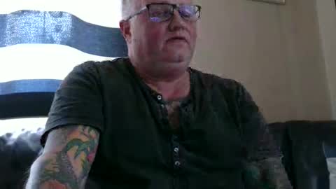 curtus14 online show from September 2025 03:06:01 PM