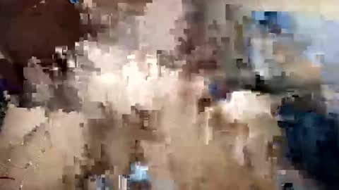 Essie online show from November 2025 08:09:01 PM