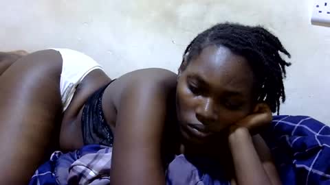curvy_queen12 online show from June 2026 02:24:02 AM