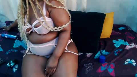 Snapshot of curvydarkfatass chatting on July 2026 08:06:02 AM curvydarkfatass online show from July 2026 08:06:02 AM