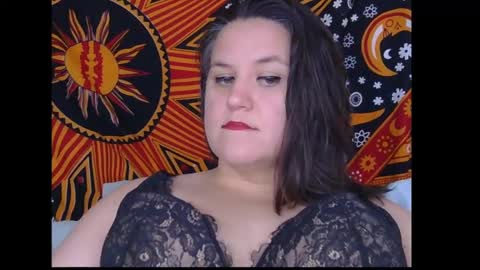 CurvyFlora online show from October 2025 04:36:02 PM