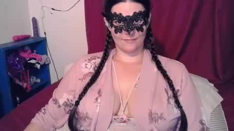 Snapshot of curvygamerceline chatting on July 2026 09:30:01 PM Celine Fawe online show from July 2026 09:30:01 PM