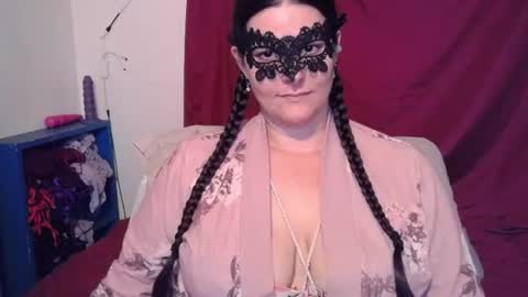 Snapshot of curvygamerceline chatting on August 2026 05:49:01 PM Celine Fawe online show from August 2026 05:49:01 PM