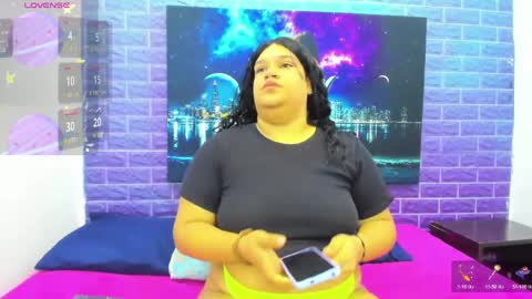 Danna online show from April 2026 10:38:01 AM