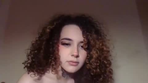 curvyyus online show from February 2026 12:47:02 AM