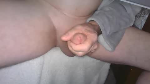 Snapshot of cut_guy64 chatting on February 2025 03:53:01 AM Cut Guy online show from February 2025 03:53:01 AM