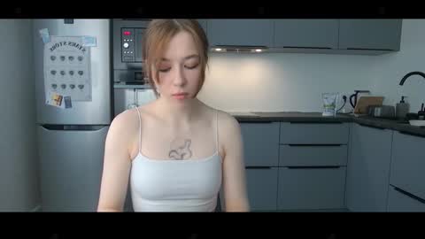 Amanda online show from November 2025 12:11:01 PM