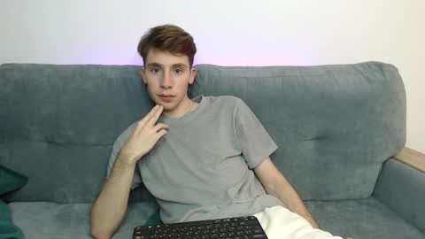 Im Brian online show from October 2025 03:35:01 PM