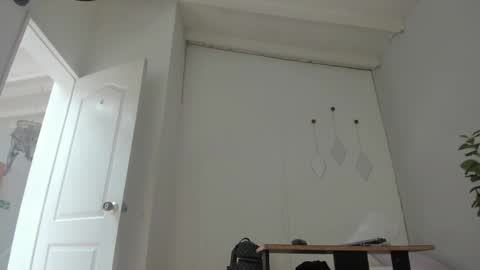 Stacy online show from October 2025 06:23:01 PM