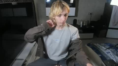 Snapshot of cute_grecha chatting on June 2026 03:49:02 PM Grisha online show from June 2026 03:49:02 PM