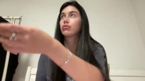 cute_kriss94 online show from November 2025 03:14:02 PM