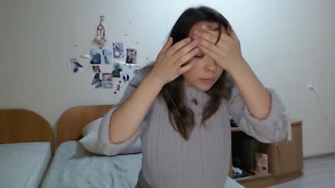 labubu D online show from December 2025 11:14:02 PM