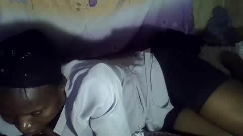 cute_leylah online show from April 2026 04:26:02 PM