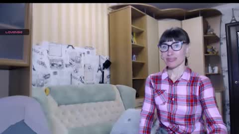 cute_lion_ online show from November 2025 12:07:02 PM