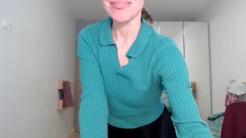 Snapshot of cute_lion_ chatting on April 2026 12:22:02 PM cute_lion_ online show from April 2026 12:22:02 PM