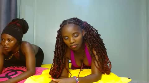 cute_lorna online show from April 2026 09:26:02 PM