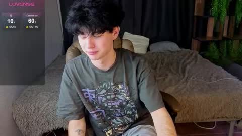 Snapshot of cute_mikex chatting on November 2025 02:29:02 PM Mike online show from November 2025 02:29:02 PM