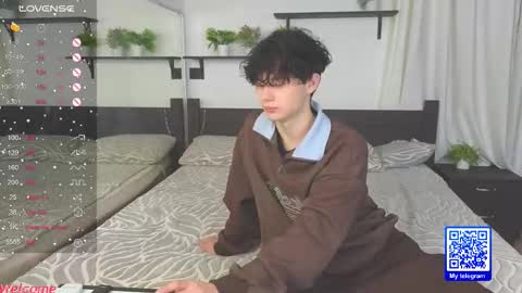 Snapshot of cute_mikex chatting on November 2025 01:48:02 AM Mike online show from November 2025 01:48:02 AM