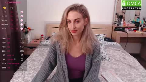 Snapshot of cute_milana chatting on November 2025 09:15:01 AM Milana online show from November 2025 09:15:01 AM