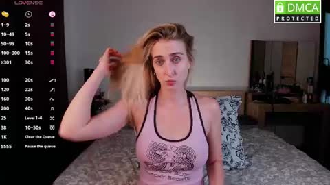 Snapshot of cute_milana chatting on July 2026 01:03:01 PM Milana online show from July 2026 01:03:01 PM