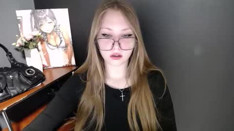 Veronica online show from May 2026 06:42:01 AM