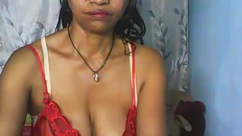 Snapshot of cute_moll chatting on February 2025 12:13:01 PM murielle online show from February 2025 12:13:01 PM