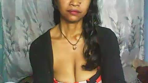 Snapshot of cute_moll chatting on March 2025 08:45:01 AM murielle online show from March 2025 08:45:01 AM