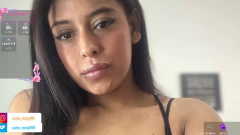 Snapshot of cute_rosy chatting on December 2024 05:55:01 PM rosy online show from December 2024 05:55:01 PM