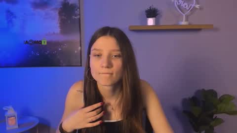 Youre Samanta online show from December 2025 07:41:01 PM