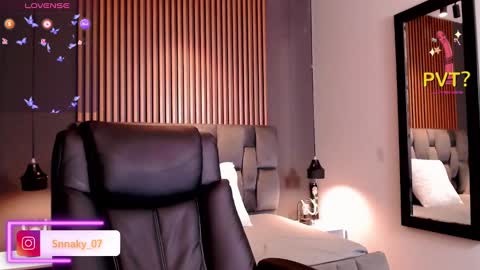 Snapshot of cute_sarita18 chatting on February 2025 05:39:02 PM Sarita online show from February 2025 05:39:02 PM