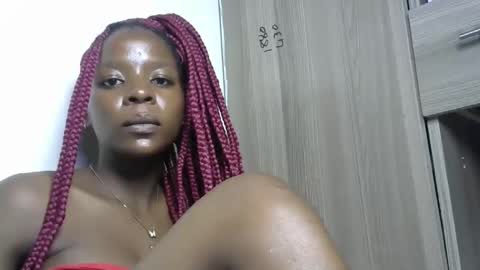 Snapshot of cute_sexy3 chatting on January 2025 11:43:02 PM SHARON online show from January 2025 11:43:02 PM