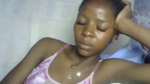 Snapshot of cute_sexy3 chatting on March 2025 01:01:01 PM SHARON online show from March 2025 01:01:01 PM