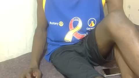 Snapshot of cute_sexybitch22 chatting on December 2025 08:47:02 PM titus online show from December 2025 08:47:02 PM