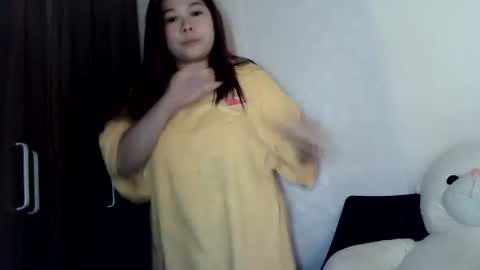 Snapshot of cute_slut09 chatting on July 2026 11:52:02 PM Mimi online show from July 2026 11:52:02 PM