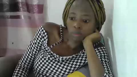 Snapshot of cute_sonny chatting on February 2025 11:44:02 AM cute_sonny online show from February 2025 11:44:02 AM