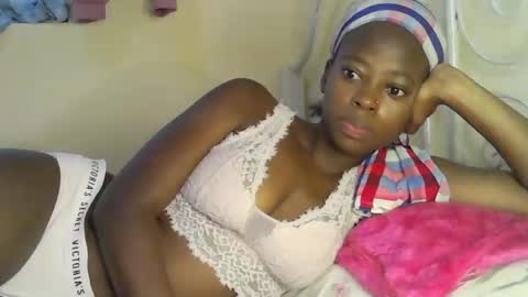 cute_sonny online show from December 2025 06:22:02 AM