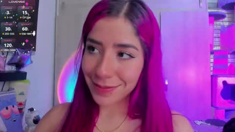 katalinda montt online show from December 2025 06:23:01 PM