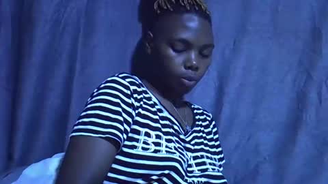 Snapshot of cute_tamara1 chatting on November 2025 08:29:01 PM cute_tamara1 online show from November 2025 08:29:01 PM