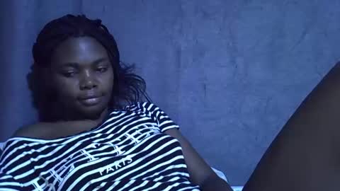 Snapshot of cute_tamara1 chatting on November 2025 08:52:01 PM cute_tamara1 online show from November 2025 08:52:01 PM