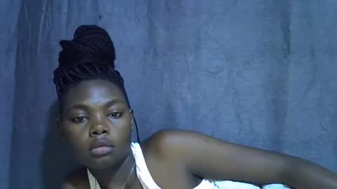 Snapshot of cute_tamara1 chatting on November 2025 04:01:01 AM cute_tamara1 online show from November 2025 04:01:01 AM