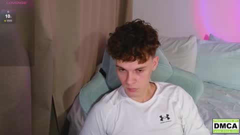 Thomas -  online show from December 2025 07:44:01 PM