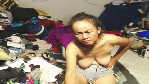Snapshot of cuteandsexyone chatting on July 2026 04:22:02 PM CuteAndSexyOne Na and Brian online show from July 2026 04:22:02 PM