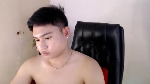 cuteasianlee online show from February 2026 08:29:01 AM