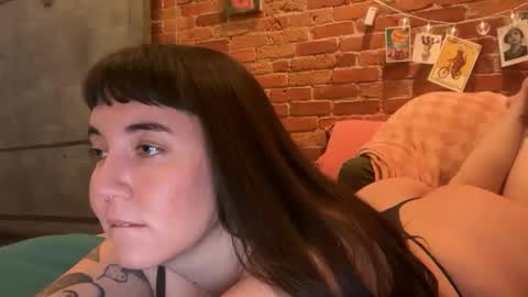 CuteBalloons online show from March 2026 10:26:01 PM