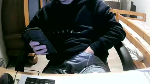 Cuteboy090 online show from March 2026 04:12:02 PM