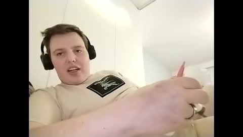 Snapshot of cutedude92 chatting on November 2025 06:45:02 AM CuteguyBWC92 online show from November 2025 06:45:02 AM