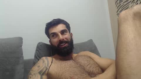 cuteeboy online show from November 2025 08:47:02 PM