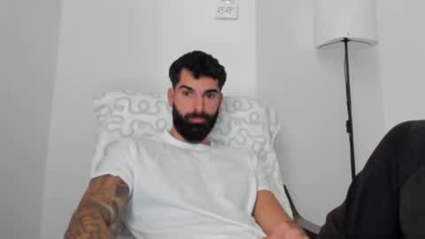 cuteeboy online show from November 2025 08:14:02 AM