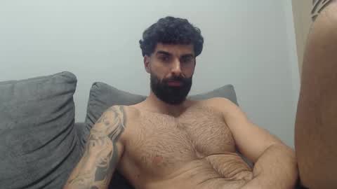 cuteeboy online show from February 2026 08:35:02 PM